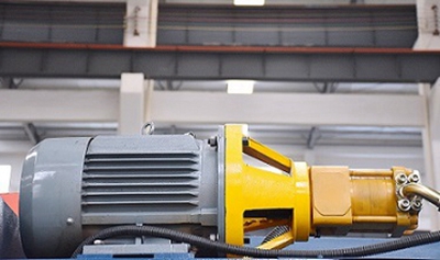 100t Cnc Metal Bending Machines, 3200 Mm Cnc Sheet Press Brake With E21 Máquinas de dobra de metal 100t Cnc, 3200 Mm Cnc Prensa de chapas CNC com E21