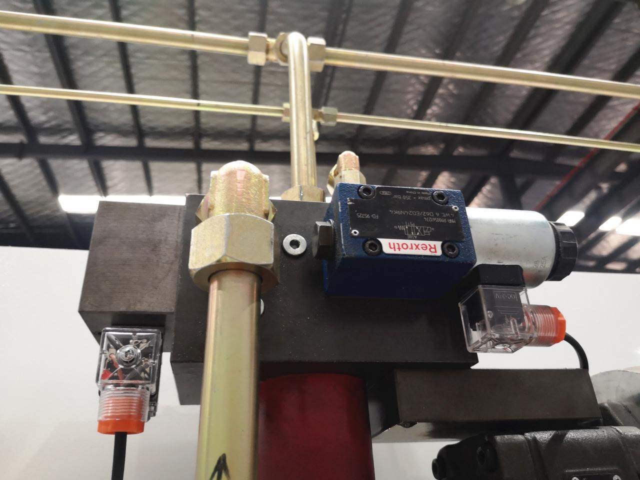 160t-4000 4-axis Cnc Hydraulic Bending Machine Press Brake Prensa dobradeira hidráulica CNC de 4 eixos 160t-4000