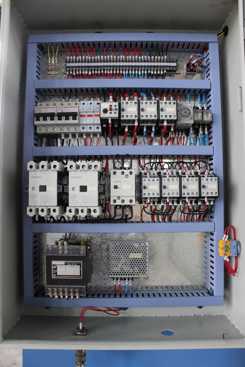 Máquina de corte de viga oscilante hidráulica Nc de 2,5 m de comprimento