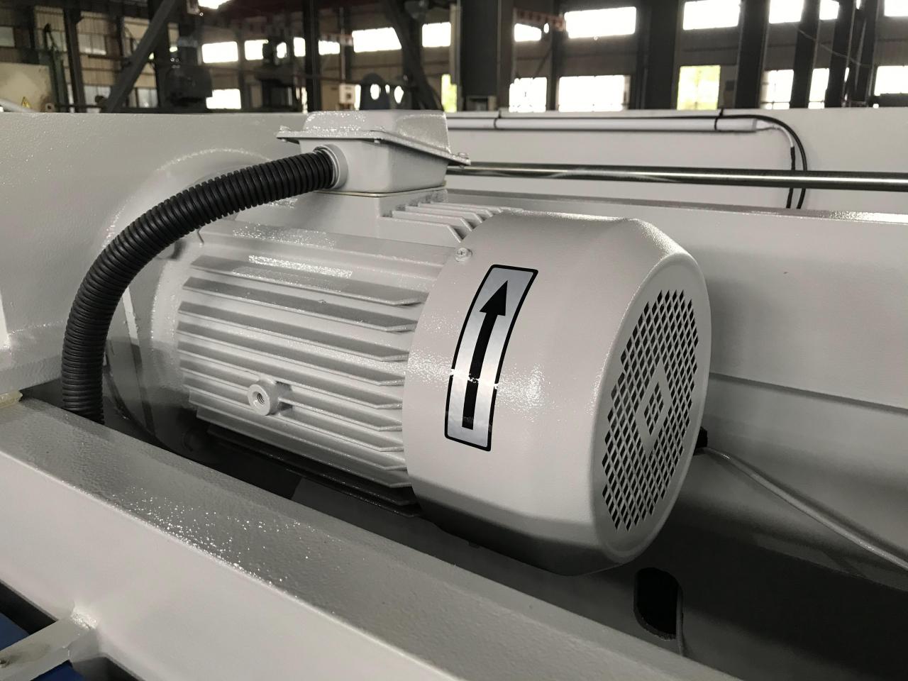 4mm Oem Qc11y-8x3200 Nc Hydraulic Guillotine Guillotine Shearing Machine Máquina guilhotina hidráulica guilhotina 4mm Qc11y-8x3200 Nc