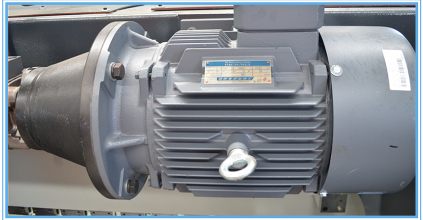 60t Q35-16 Hydraulic Ironworker Shearing Punching Bending And Notching Machine 60t Q35-16 Hidráulica Ironworker cisalhamento punção máquina de dobra e entalhe