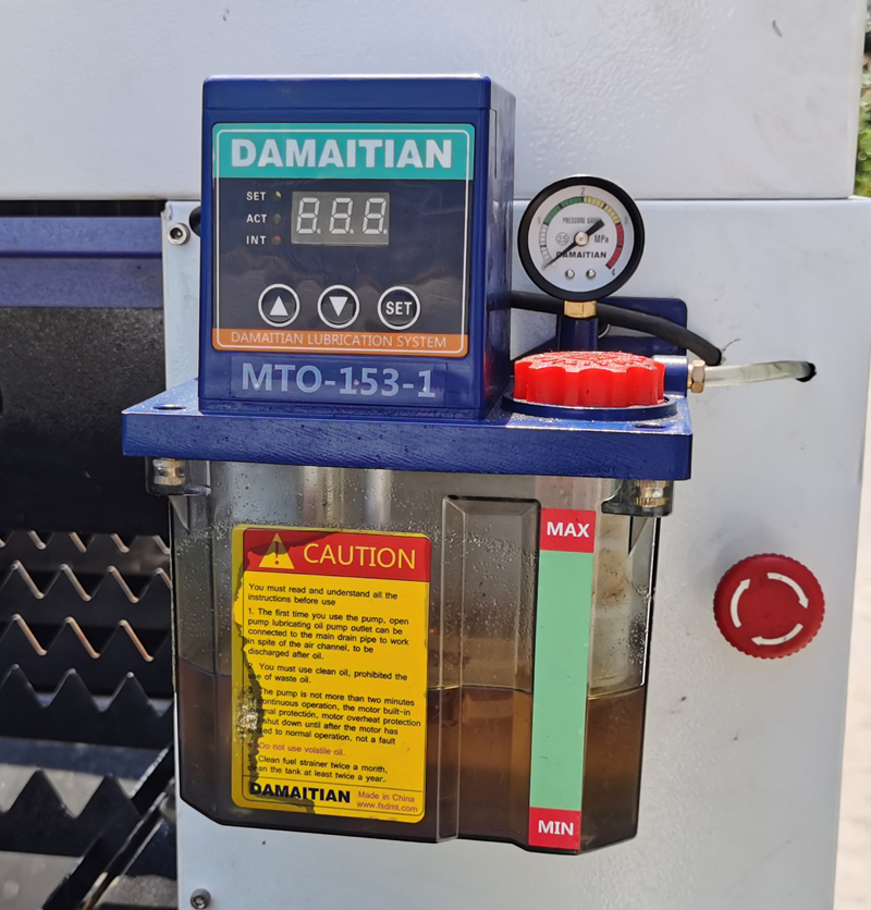 8mm 10mm Carbon Steel Laser Cutter 1530 4020 Cnc Fiber Laser Cutting Machine Máquina de corte a laser de fibra 8mm 10mm aço carbono 1530 4020 CNC