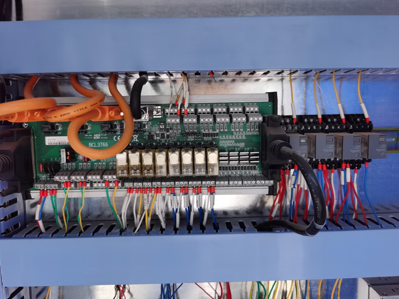 8mm 10mm Carbon Steel Laser Cutter 1530 4020 Cnc Fiber Laser Cutting Machine Máquina de corte a laser de fibra 8mm 10mm aço carbono 1530 4020 CNC