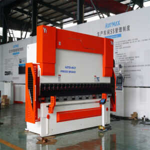 China 220t CNC máquina de dobra 6+1 eixo preço do freio de prensa hidráulica