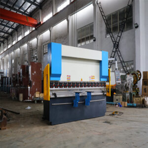 Máquina de freio de prensa hidráulica CNC, máquina de dobra de aço carbono totalmente automática