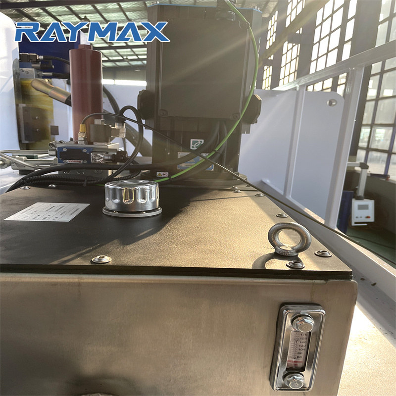 Prensa dobradeira CNC com sistema Da52t