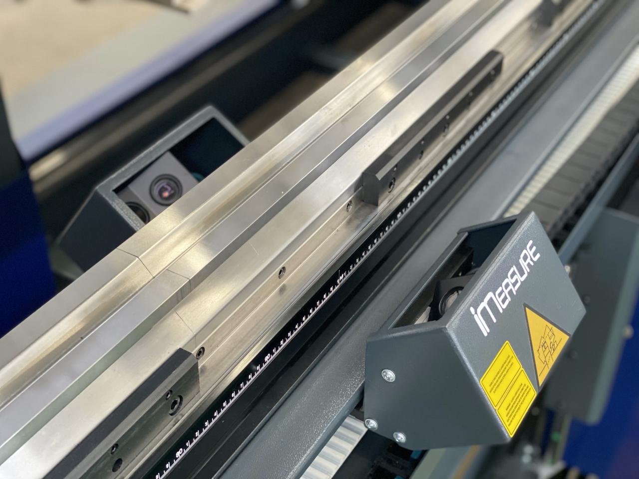 China 220t Cnc Bending Machine 6+1 Axis Hydraulic Press Brake Price China 220t CNC máquina de dobra 6+1 eixo preço do freio de prensa hidráulica