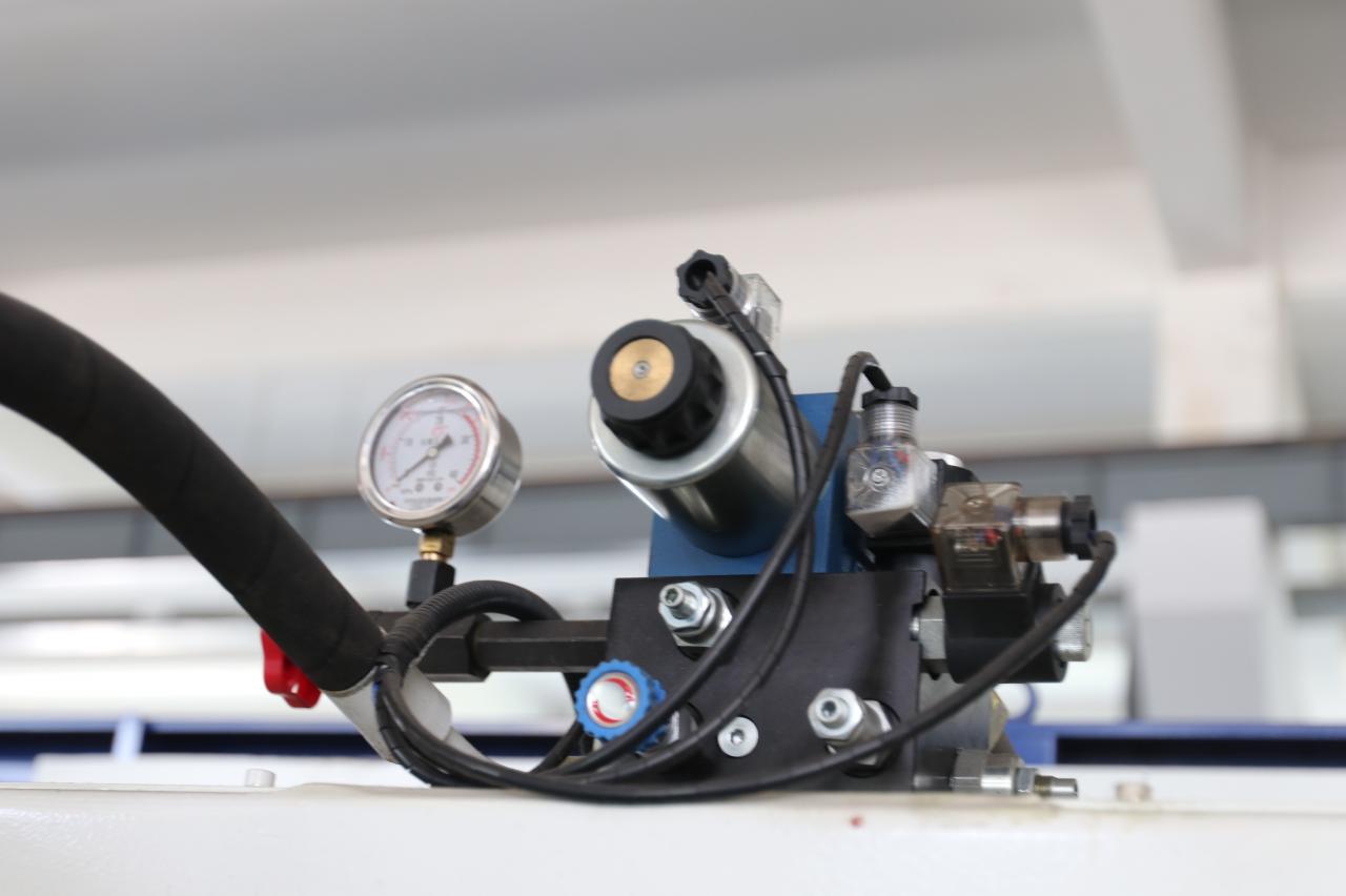 Cnc Hydraulic Press Brake Machine Bending Servo Electric Press Brake 40T Prensa Prensa Hidráulica Cnc Dobradeira Servo Prensa Prensa Elétrica 40T