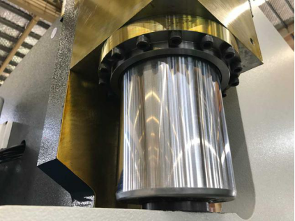 Delem Da66t 125 3+1 4+1 6+1 8+1 Cnc Hydraulic Press Brake For Metal Plate Bending Delem Da66t 125 3+1 4+1 6+1 8+1 Cnc Prensa hidráulica para dobra de chapas metálicas