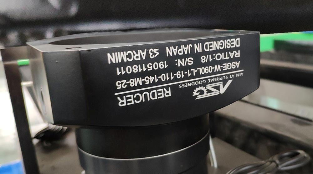 Preço da máquina de corte a laser de fibra de alta precisão 1000w