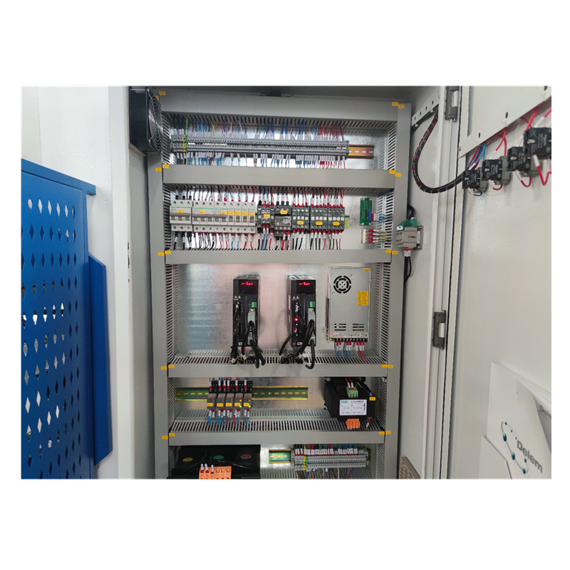 Hydraulic Press Brake Of 130t/3200mm 4+1 Axis Delem Da53t Cnc Press Brake Prensa Prensa Hidráulica De 130t/3200mm 4+1 Eixo Delem Da53t Cnc Prensa Prensa Prensa