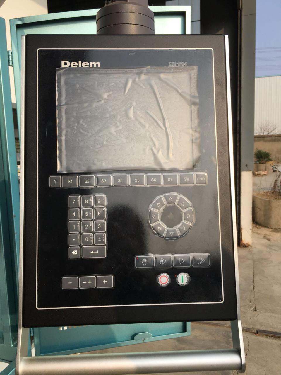 Hydraulic Stainless Steel Wc67y/k-300/6000 Mould Crowning Press Brake Prensa dobradeira hidráulica de aço inoxidável Wc67y/k-300/6000