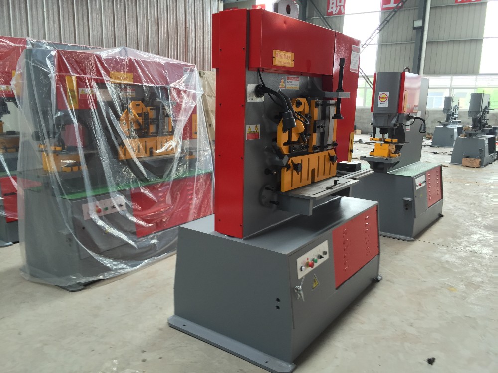 Q35y Series Multifunctional Hydraulic Iron Worker Combined Shearing And Punching Machine Máquina de corte e perfuração combinada de ferro hidráulico multifuncional série Q35y