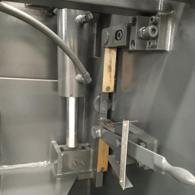 Qc12k-4x2500 Cnc Hydraulic Customized Shearing Machine Cutting Machine Qc12k-4x2500 CNC máquina de corte hidráulica personalizada máquina de corte