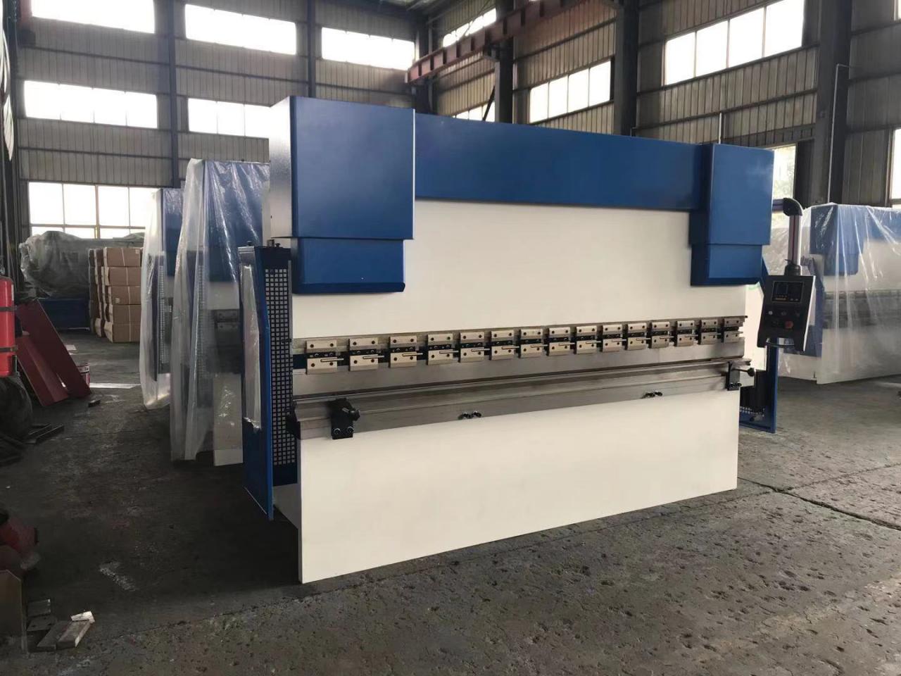 Wc67y-65/2500 Oem Hydraulic Press Brake Machine Steel Bending Machine Wc67y-65/2500 OEM Prensa Hidráulica Freio Máquina Dobradeira de Aço